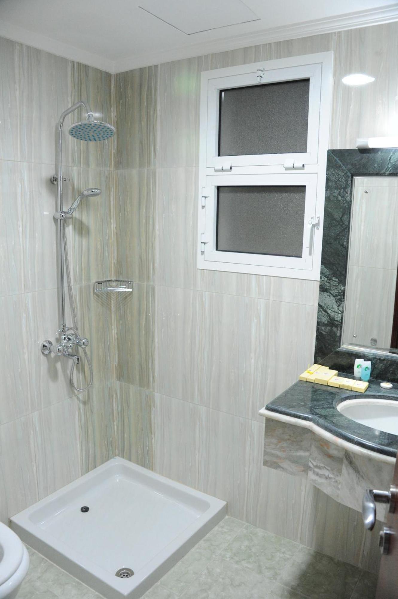 Pioneer Hotel Apartments Mascate Exterior foto