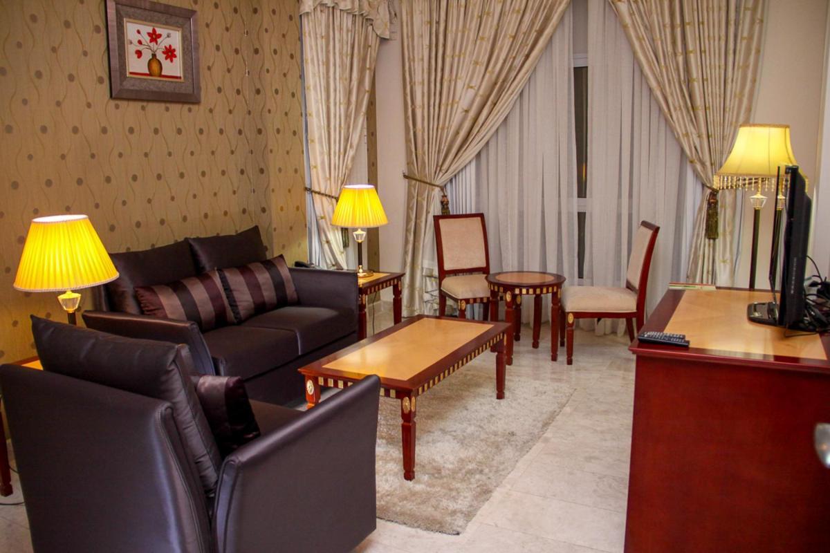 Pioneer Hotel Apartments Mascate Exterior foto