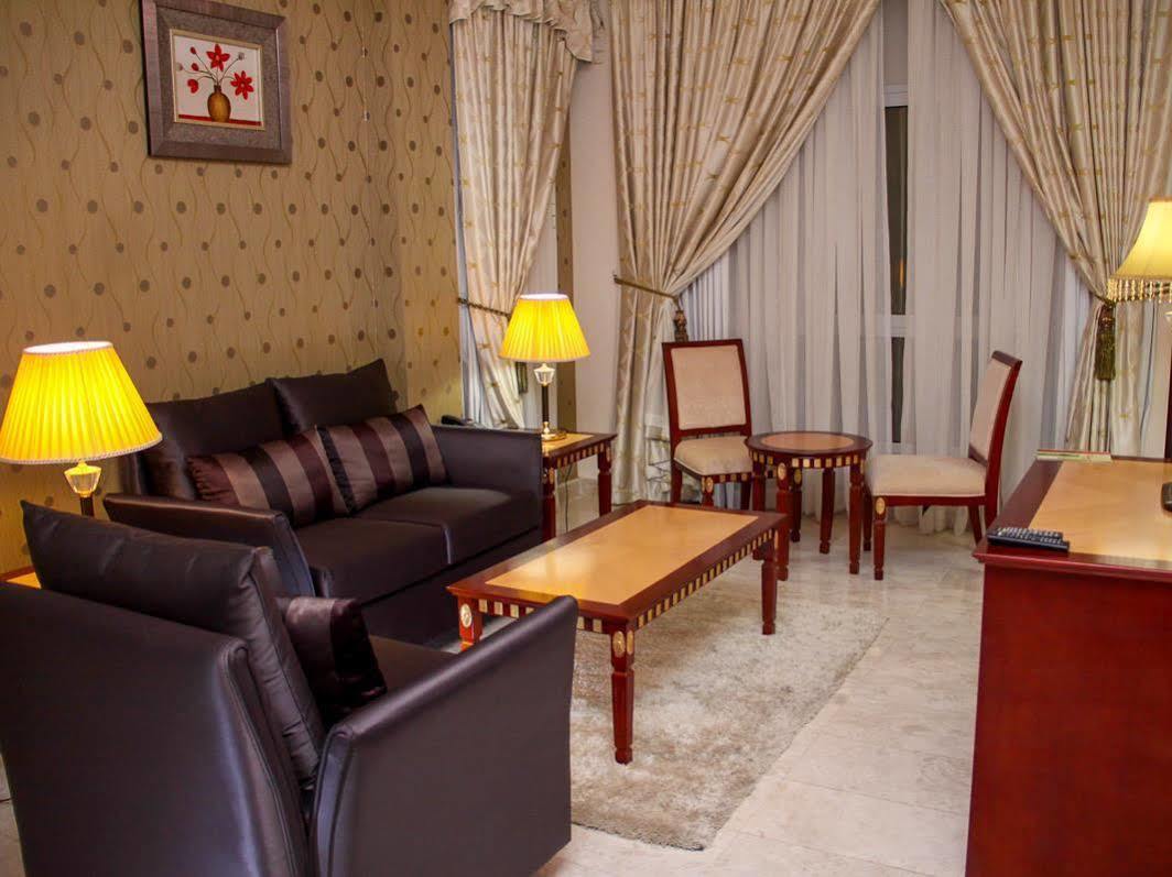 Pioneer Hotel Apartments Mascate Exterior foto