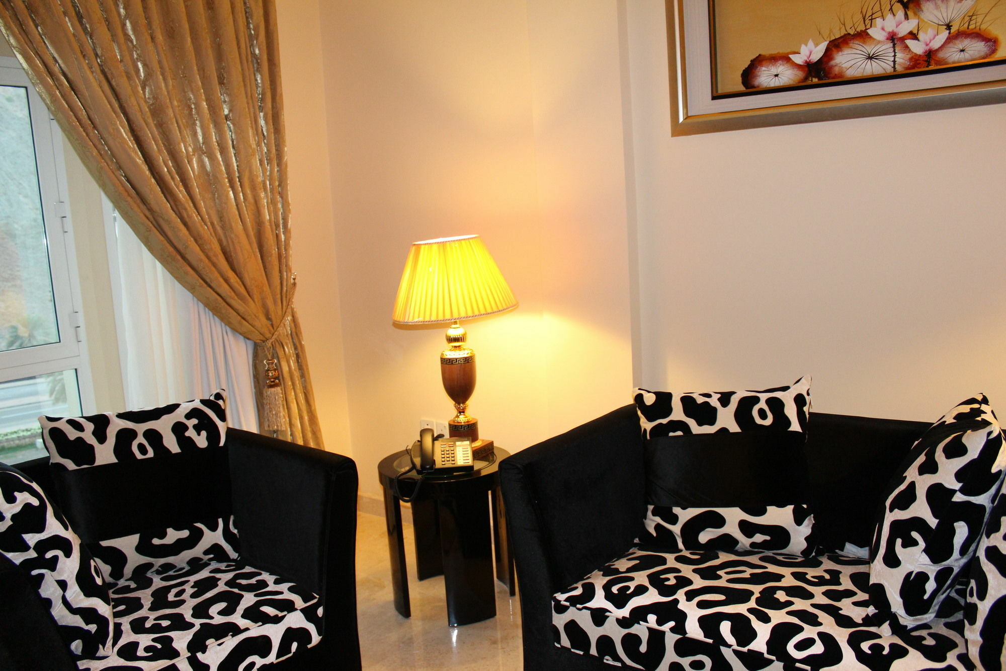 Pioneer Hotel Apartments Mascate Exterior foto